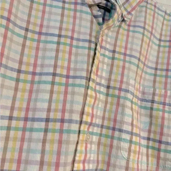 Nautica Men’s Pastel Plaid Classic Fit Button Down Shirt - Picture 3 of 6